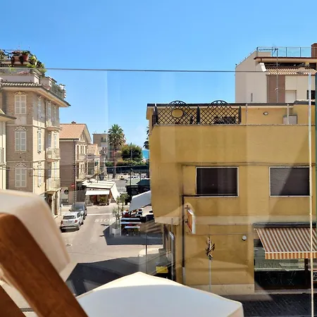 Kingscross 3* Porto SantʼElpidio